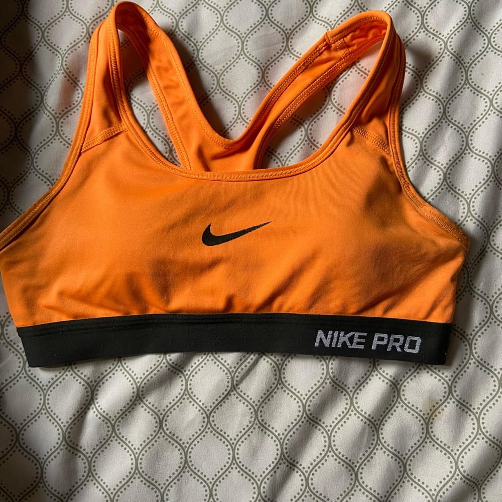 Nike sports bra